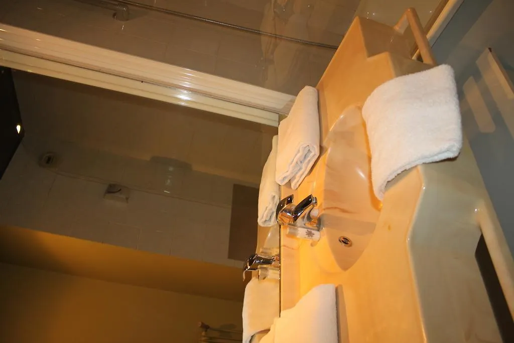 Le Relais De Thiais Aparthotel Aulnay-sous-Bois